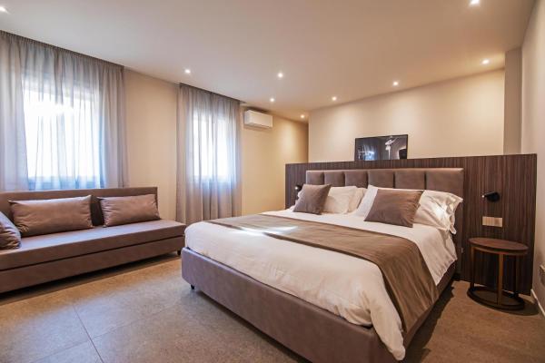 Modena Relax Luxury Rent Rooms, Varaa  Modena Emilia-Romagna, lähellä The Synagogue