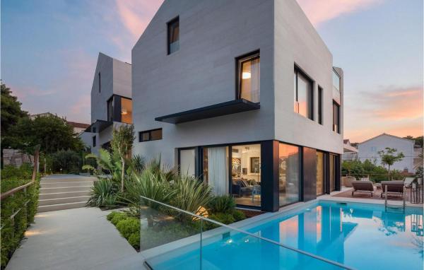 Villa Aster 2, Varaa  Sutivan Brac