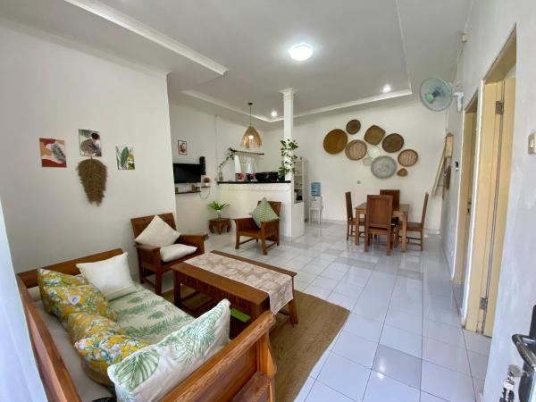 House for Rent Balangan II - Bali, Varaa  Bali hotellit, joissa on pysäköinti, Pysäköinti