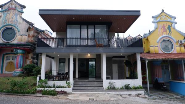 Villa Dalia Puncak NA6-12, Varaa  Cimacan West Java