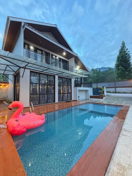 Villa Andira Hidden Paseban, Varaa  Pondok Cipaseban West Java