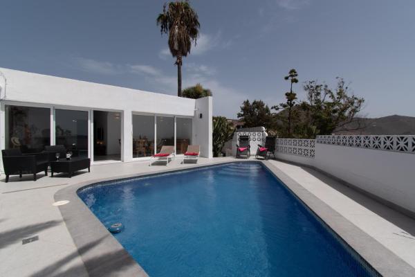 Villa La Florida Tranquil 3 Bedroom Villa, Varaa  Arona 