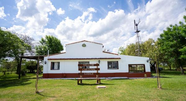 Yellow Cardinal Lodge, Varaa  Corrientes hotellit, joissa on uima-allas, Uima-allas