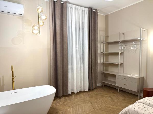 EDA Home - Center & Cascata delle Marmore, Varaa  Umbria hotellit, joissa on pysäköinti, Pysäköinti