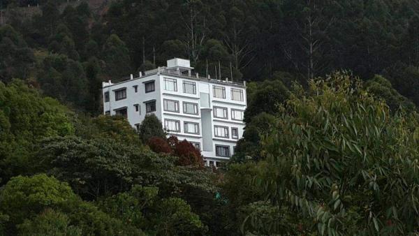 Cloud Dale Suites