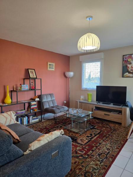 Entre Mer et Village, Piscine et Balcon, Varaa  Vermillion Coast hotellit, joissa on uima-allas, Uima-allas