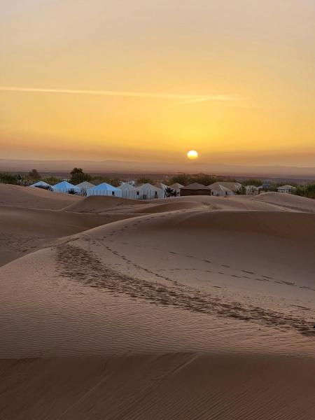Desert Live Luxury Camp, Varaa  Merzouga 