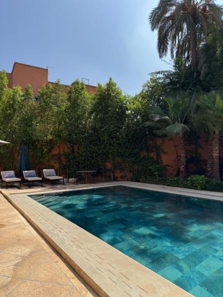VILLA 263 Centre Marrakech, Varaa  Hotellit Marrakech-Tensift-Haouz uima-altaalla, Uima-allas