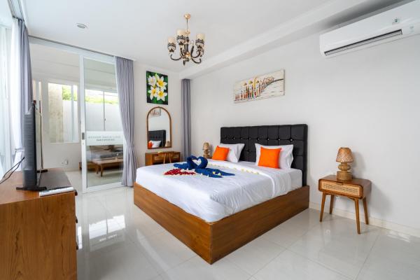 Villa Blessing Nusadua, Varaa  Bali hotellit, joissa on pysäköinti, Pysäköinti