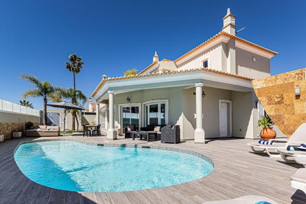 Quiet Villa Near The Beach, Opcional Heated Pool, Varaa  Albufeira Albufeira
