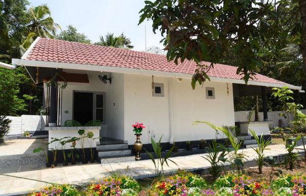 The varandah, Varaa  Varkala New Delhi