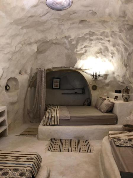 échappée troglodyte unique, Varaa  Tūjān Gabes