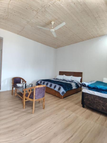 TTS Homestay, Varaa  Uttarakhand hotellit, joissa on pysäköinti, Pysäköinti