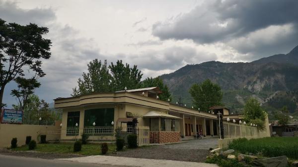 Breeze Inn Hotel & Restaurant, Varaa  Dargai Balochistan