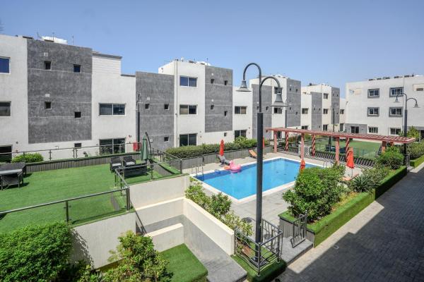 Mabaat-White Pearl Compound 600 C Villa 24, Varaa  Makkah hotellit, joissa on uima-allas, Uima-allas