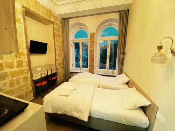 Апарт-готель в центрі міста, Varaa  Odessa 