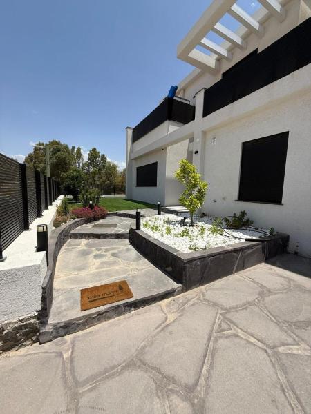 וילה יובל, Varaa  Yuval Upper Galilee