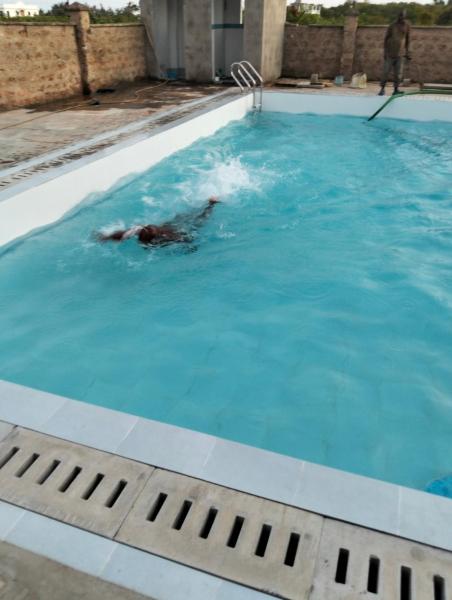 Kikambala eco villas, Varaa  Hotellit Coast Region uima-altaalla, Uima-allas