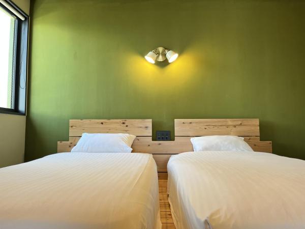 The Shore Inn, Varaa  Chatan 