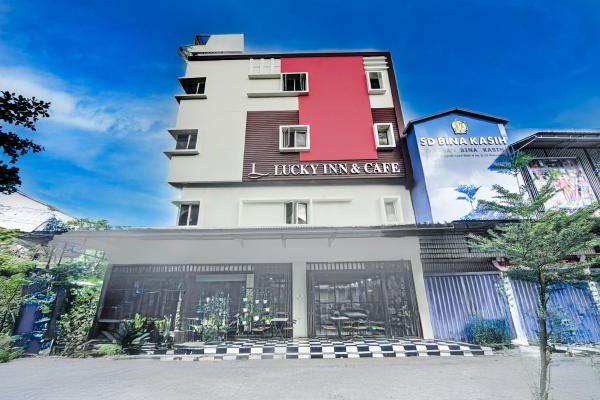 Hotel O Makassar near Mall Panakukang formerly Hotel Lucky Inn Makassar, Varaa   