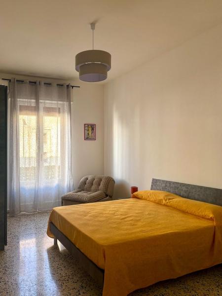 Old Lady - Apartment, Varaa Huoneisto Reggio di Calabria Calabria