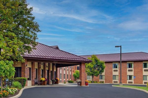 Capital O Amerihost Inn and Suites Fulton Hwy 54 MO, Varaa  Fulton Missouri