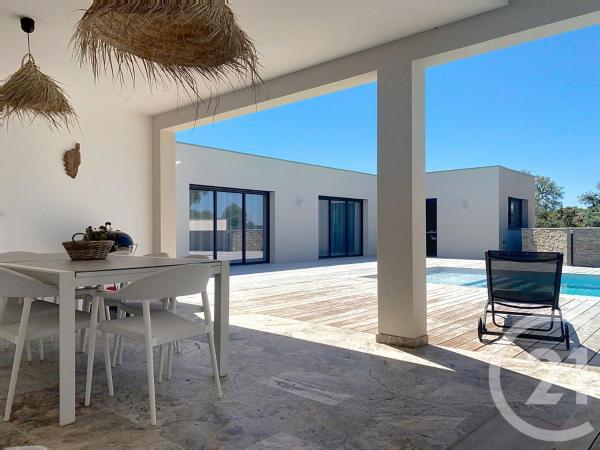 Villa de standing, proche des plages et au calme, Varaa  Korsika hotellit, joissa on uima-allas, Uima-allas