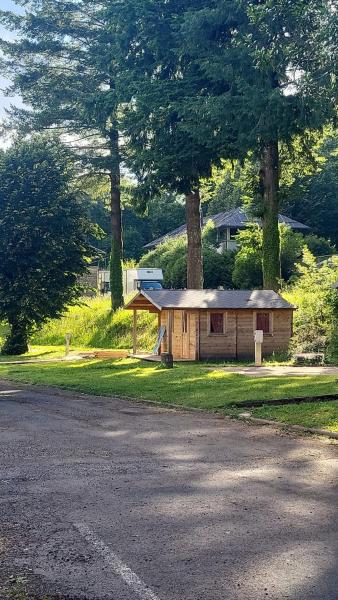 Chalet privé résident - camping la raviège, Varaa Mökki Hérault mökit, Mökki