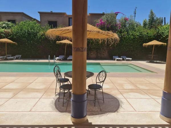 Villa à targa, Varaa  Hotellit Marrakech-Tensift-Haouz uima-altaalla, Uima-allas