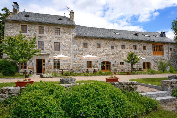 Oustal de Parent, Varaa  Saint-Alban-sur-Limagnole 
