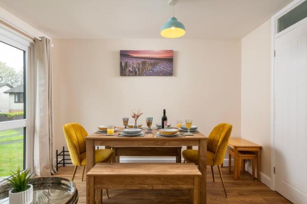 Perfect place for family time, Varaa  Hayle Cornwall