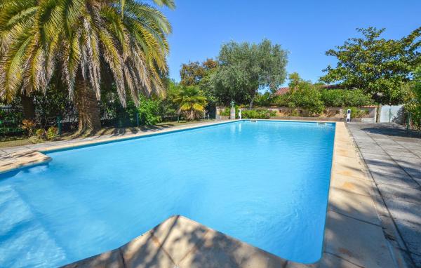 Villa Plage À Pieds, Varaa  Korsika hotellit, joissa on uima-allas, Uima-allas