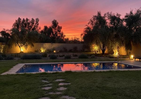 Oasis de Calme Villa Piscine Hammam & Vues Atlas, Varaa  Hotellit Marrakech-Tensift-Haouz uima-altaalla, Uima-allas