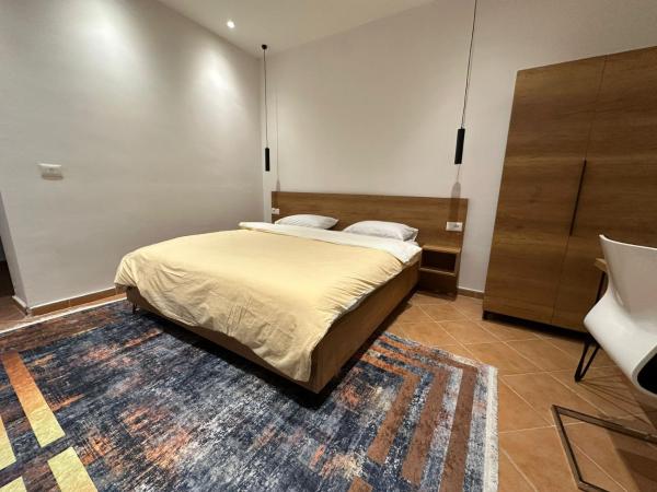 Tirana Rooms, Varaa  Tirana 