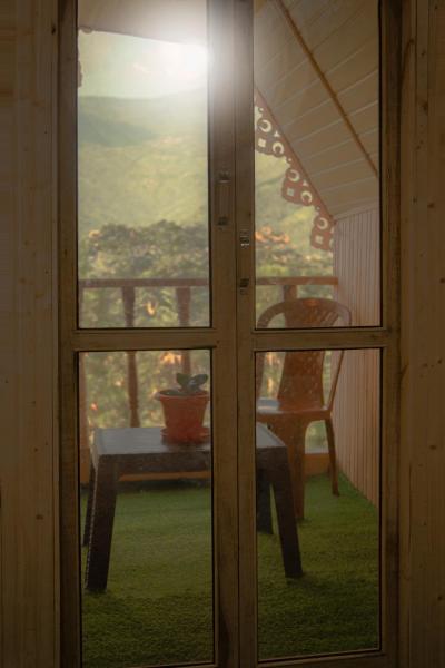 Open view home stay, Varaa  West Bengal hotellit, joissa on pysäköinti, Pysäköinti