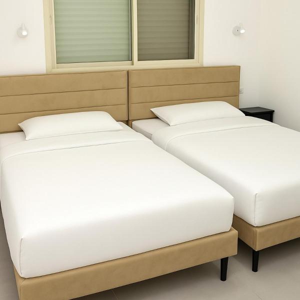 לב בית שאן, Varaa  Hotellit Beit Shean uima-altaalla, Uima-allas