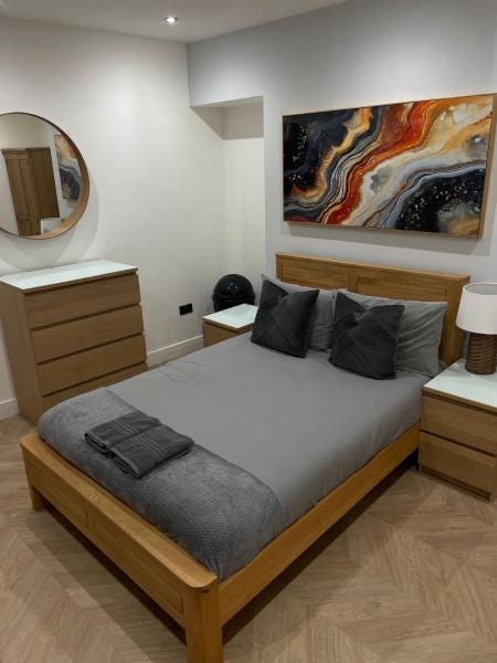 Hendham Rooms - Near Etihad Stadium, CoOp Live Arena, National Cycling Centre & 24 Hour Asda, Varaa  Manchester Suur-Manchester