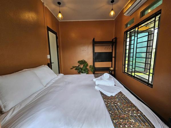 Stay HostelandBar, Varaa  Làng Cac Ha Giang