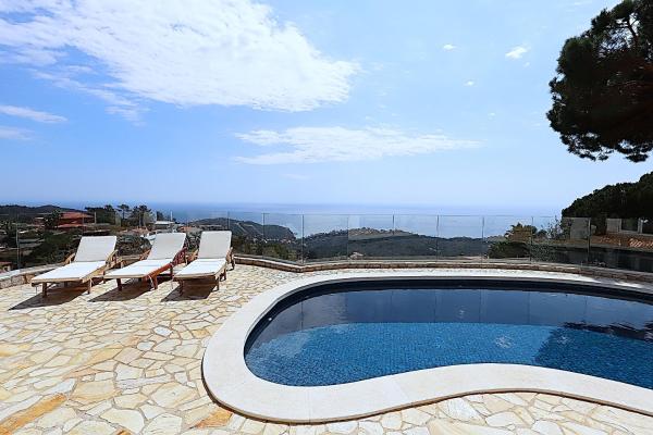 Villa Verasol, Varaa  Hotellit Costa Brava uima-altaalla, Uima-allas
