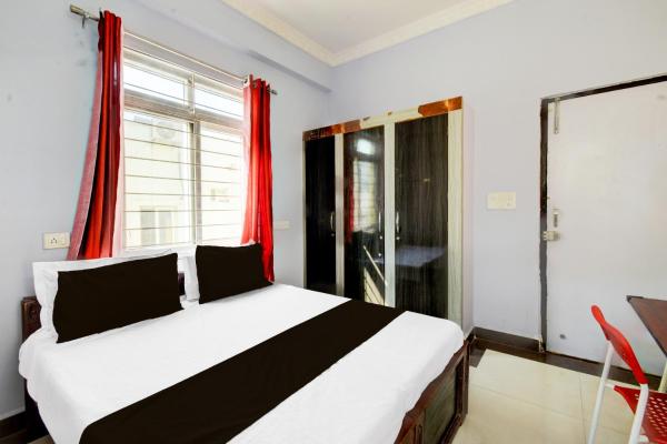 Hotel O Sunidhi Hotel, Varaa  Kondapur 