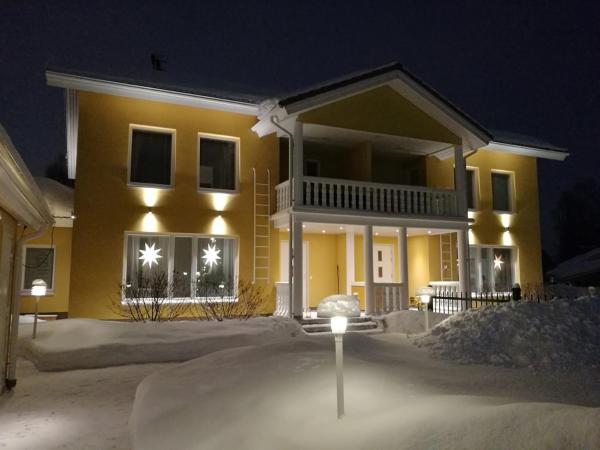 Villa Adventures of Lapland, Varaa  Lappi hotellit, joissa on pysäköinti, Pysäköinti