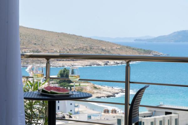 Mateo Apartments, Varaa Huoneisto Hotellit Vlorë County pysäköinnillä, Pysäköinti