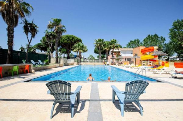 Camping maeva Escapades Les Jardins d'Agathe, Varaa  Hérault hotellit, joissa on uima-allas, Uima-allas