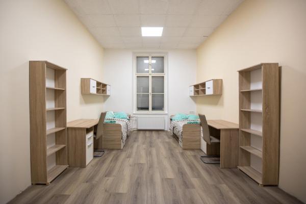 MINIDORM ROOMS IN HEART OF CITY CENTER, Varaa  Maribor 