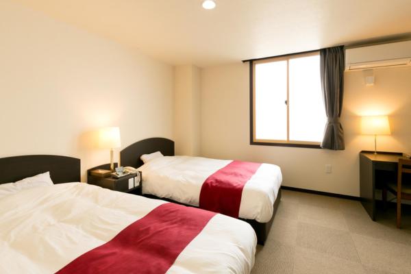 Hotel SIMIZU, Varaa   