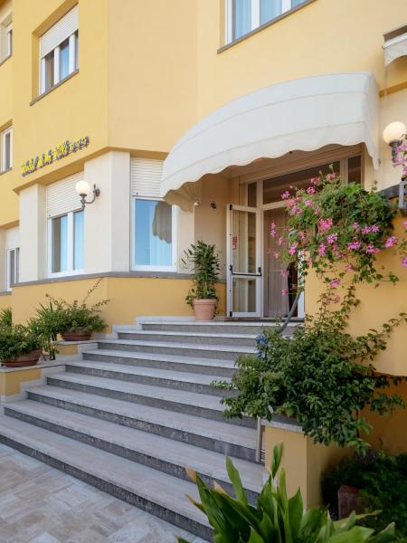 Hotel de la Ville, Varaa  Senigallia 