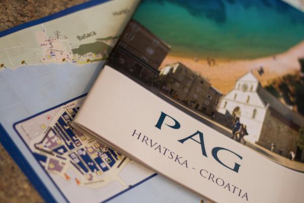 Apartments "I & I", Varaa Huoneisto Pag Pag Island