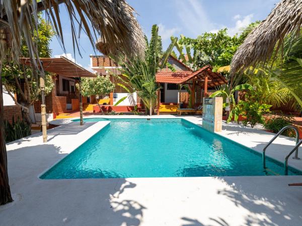 Las Barracas de la Barra, Varaa  Malucano Oaxaca