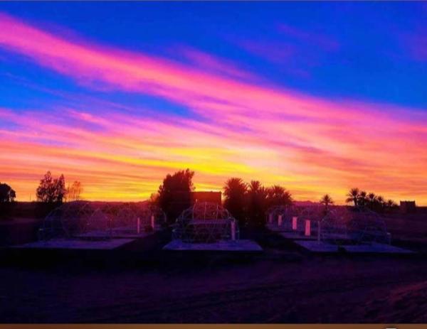 SAHARENA Camp, Varaa  Hotellit Meknes-Tafilalet uima-altaalla, Uima-allas