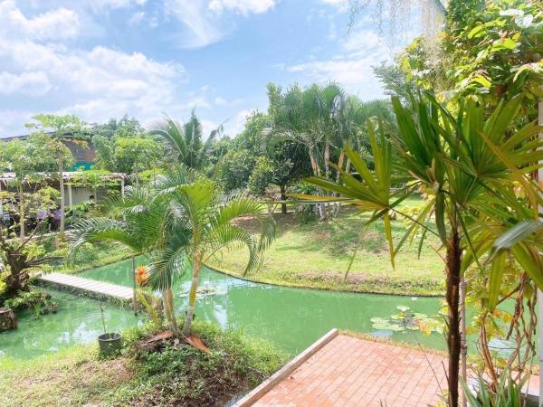 Chan Klong No8 Homestay - บ้านชานคลองหมายเลข8, Varaa  Central Thailand hotellit, joissa on pysäköinti, Pysäköinti